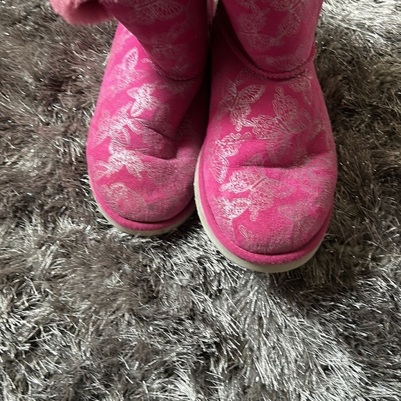 Pink Ugg boots - Picture 3 of 7